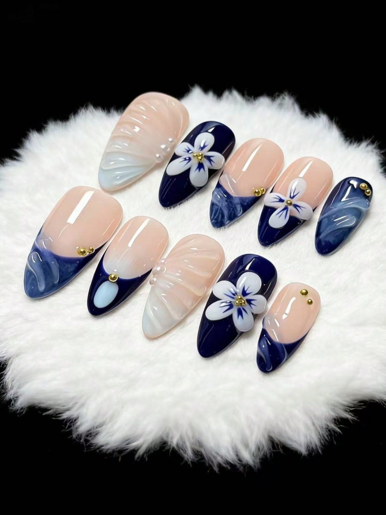 Ensemble de 10 pièces de nail  - Nail Art France avis et prix