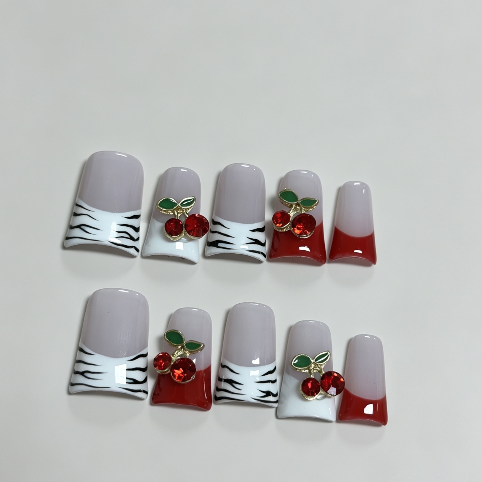 Faux ongles à presser français - Nail Art France avis et prix